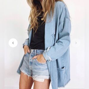 Ascot & Hart Rove Denim Blazer 

Size large. Oversized fit.